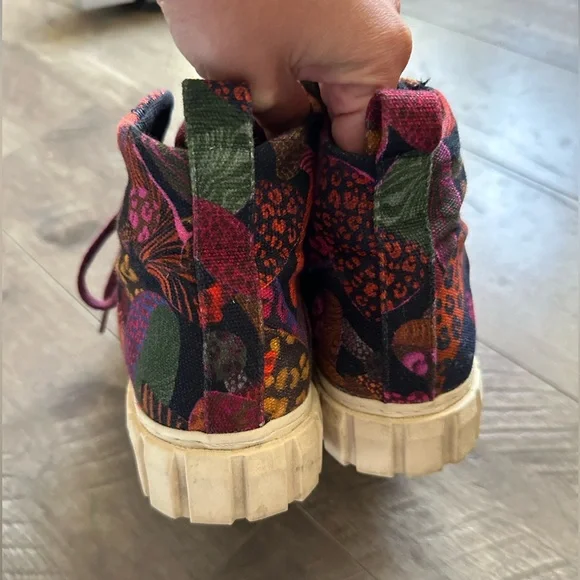 FARM Rio Leopard Mushroom Flatform High Top Sneaker in Leopard Mushroom Black 10 - Picture 3 of 5